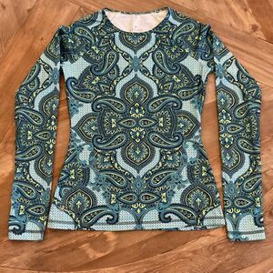 ATHLETA‎ Sierra Nevada Paisley Long Sleeve Athletic Top Style #930278 Size: XXS
